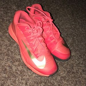 Women’s Tennis shoes